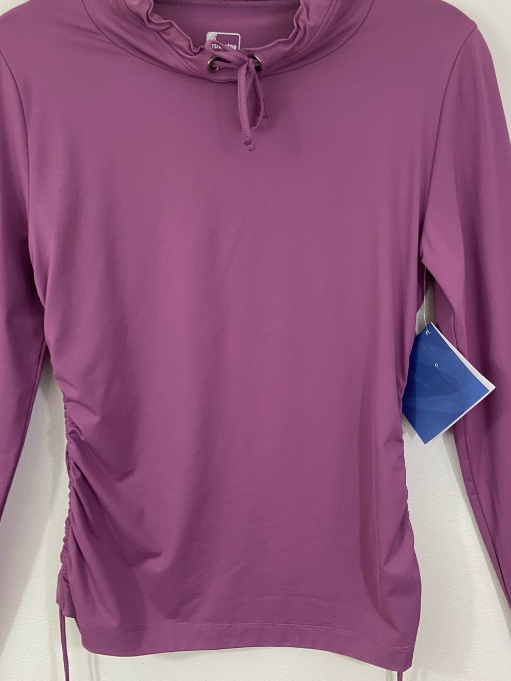 Title Nine Women's Purple Pullover Top Paradigm Cinched Neck Size M NEW Gym - Picture 2 of 10